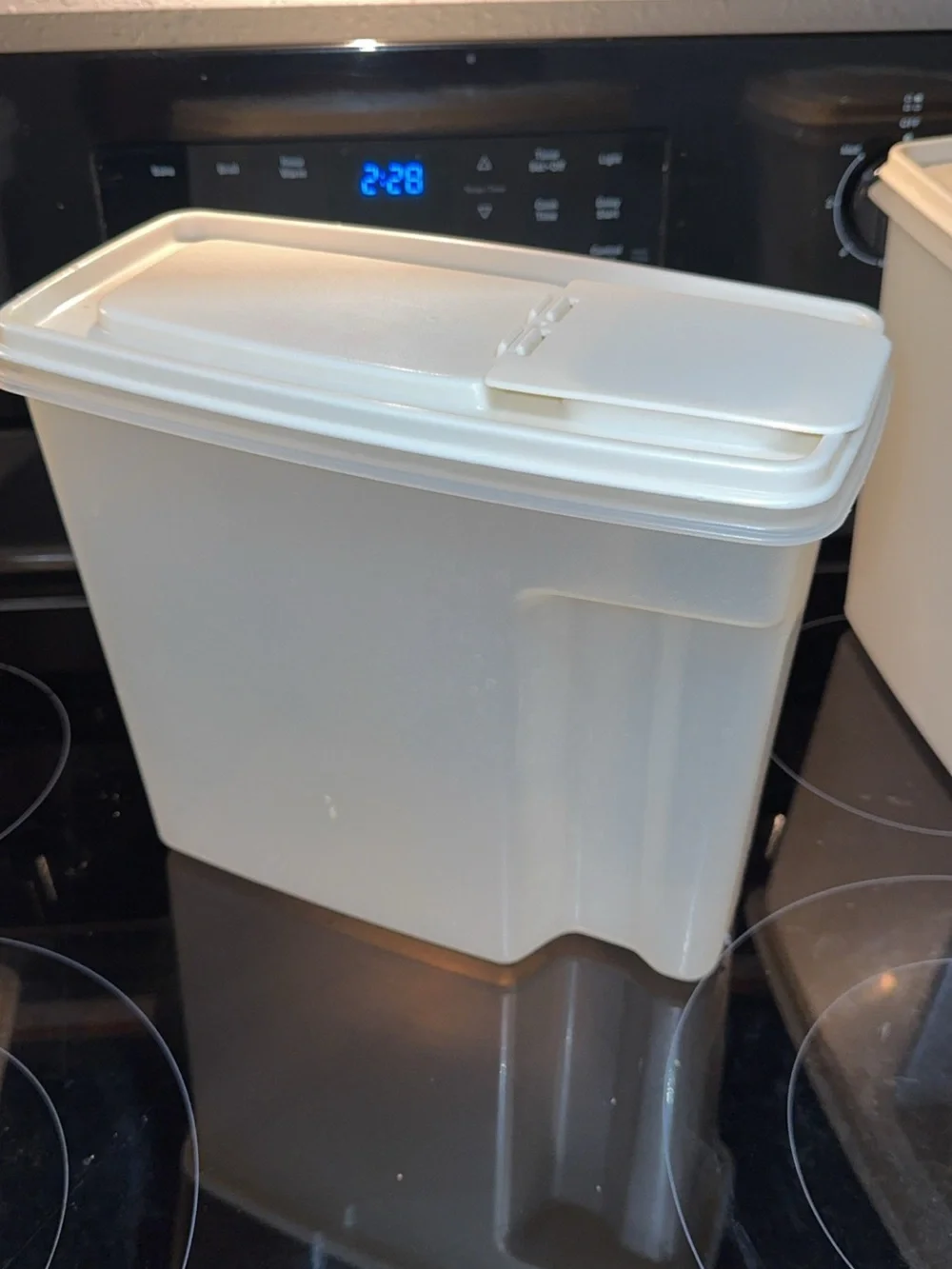 Rubbermaid vtg fitting