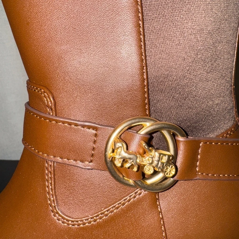Coach never worn