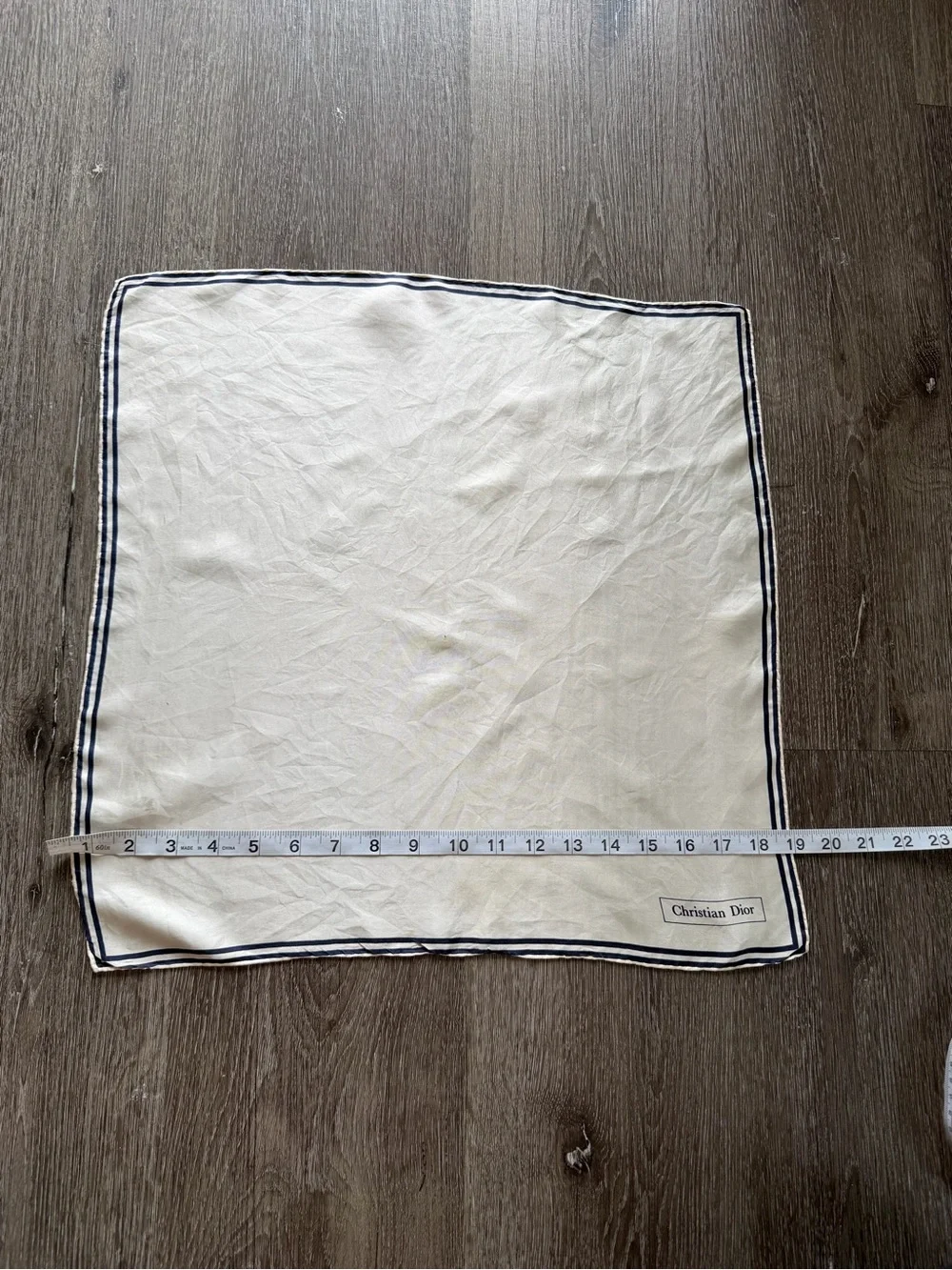Dior timeless scarf