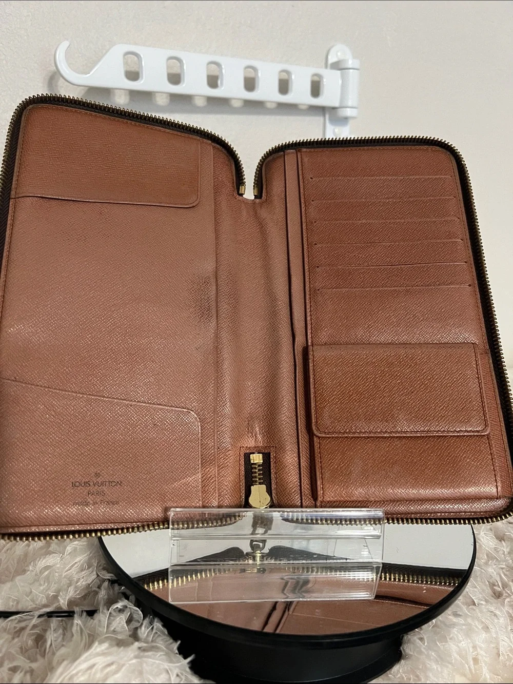 Louis Vuitton classic louis