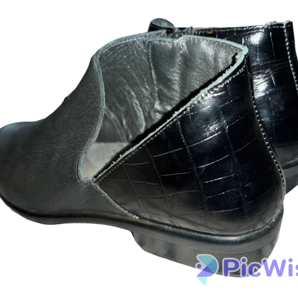 Naot Bayamo bootie, black leather size EU 37