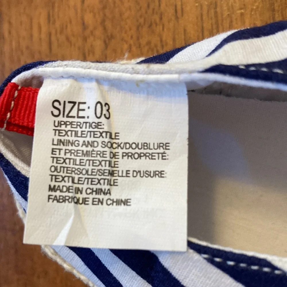 Gymboree canvas sandals