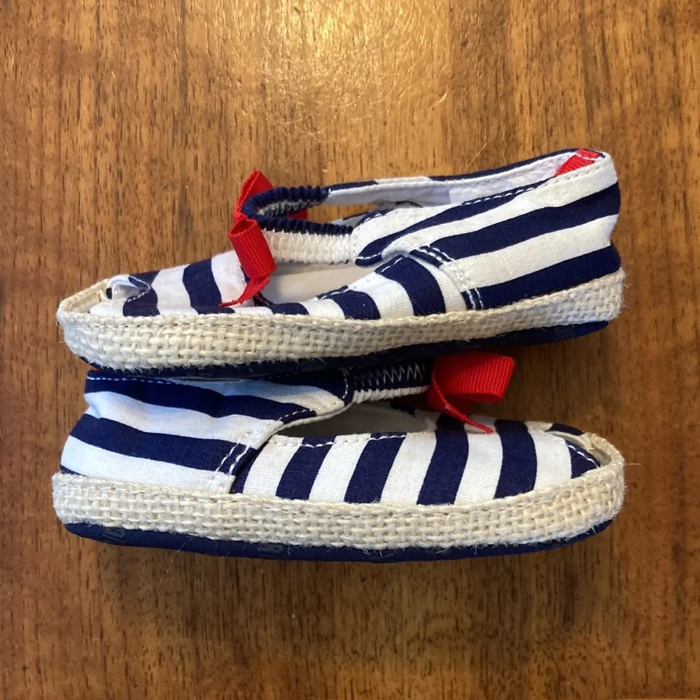 Gymboree canvas sandals