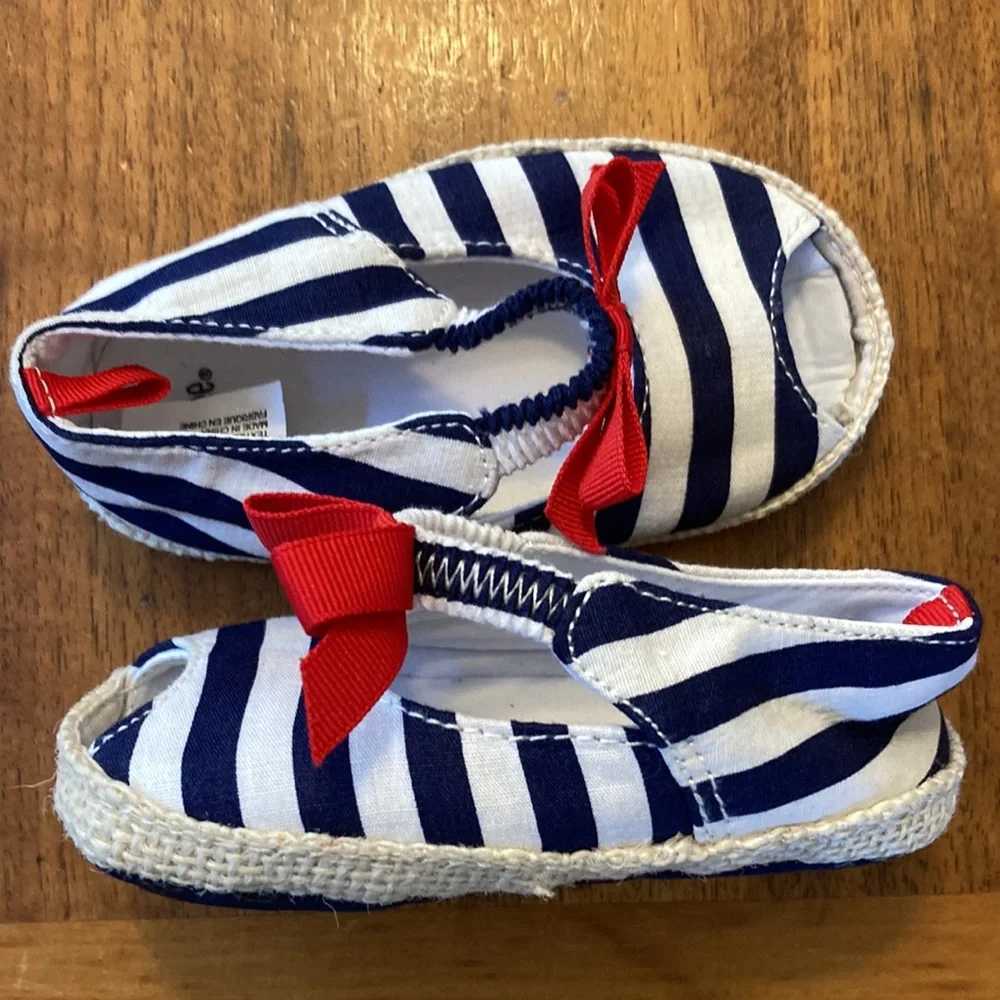 Gymboree canvas sandals