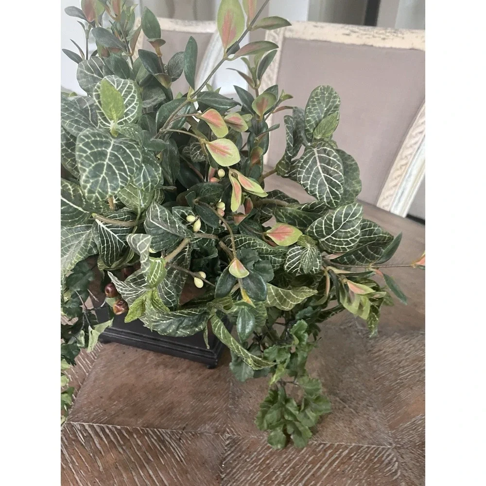 The Unbranded Brand faux greenery