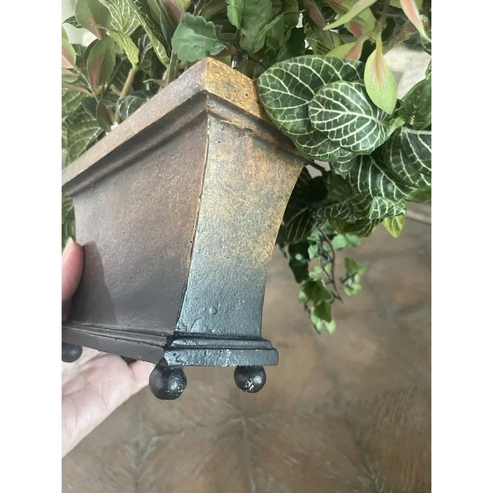 The Unbranded Brand faux greenery