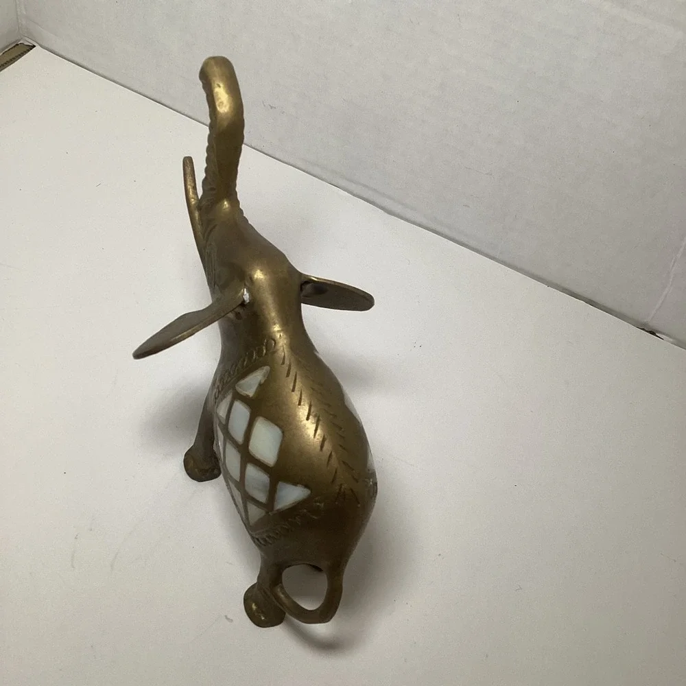 Unbranded vintage brass