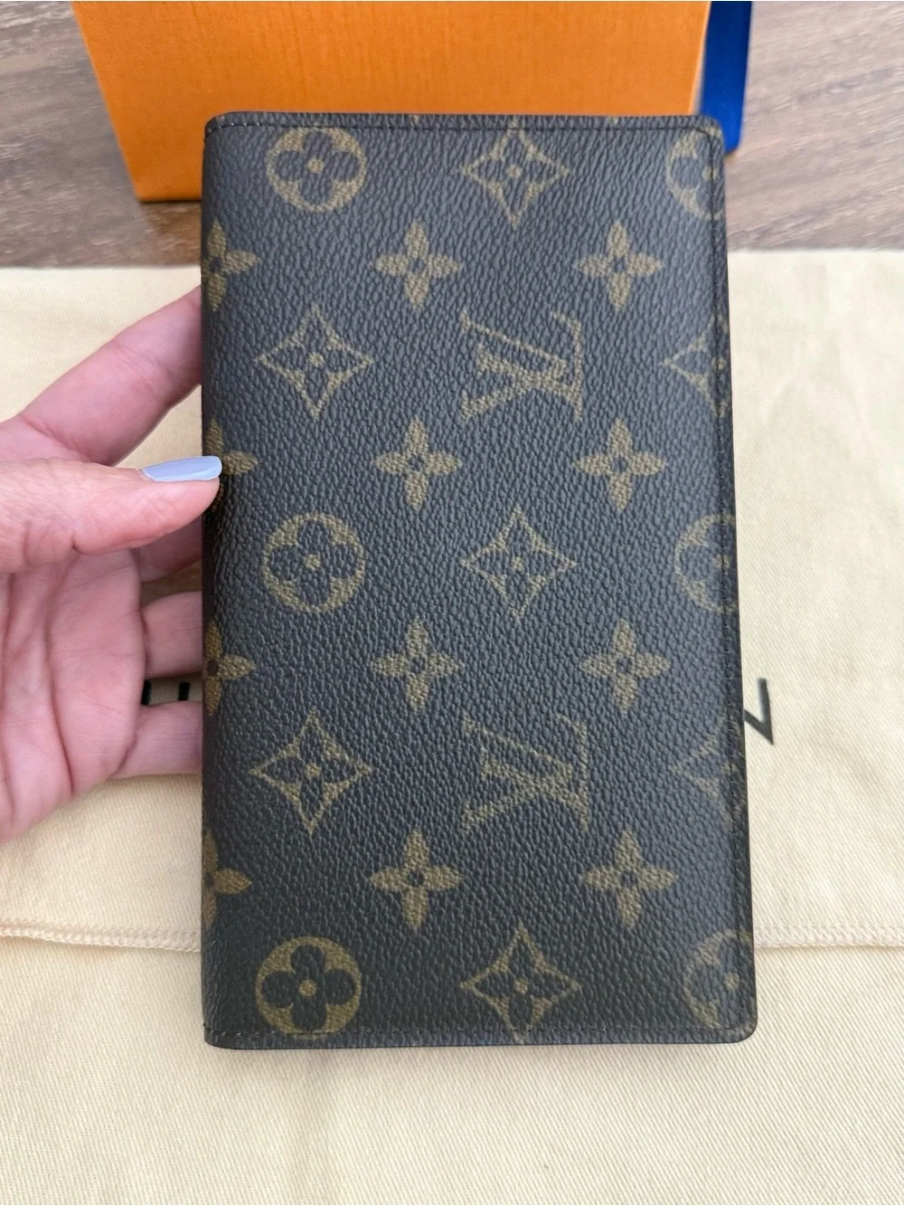 Louis Vuitton include retains