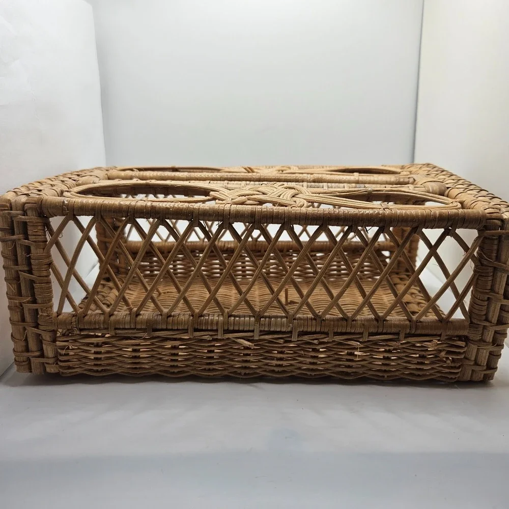 Vintage Wicker Rattan Tissue Box Cover Cottagecore Grannycore Boho Bathroom