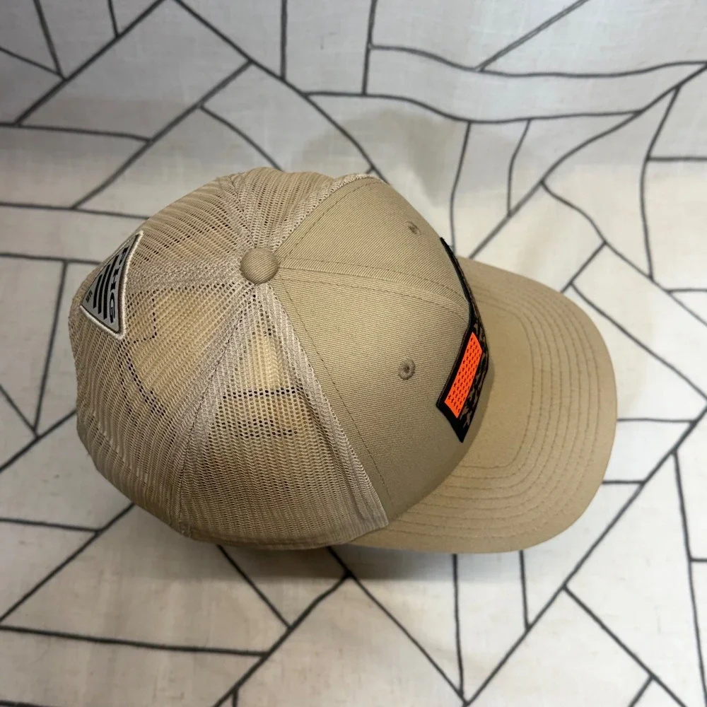Columbia PHG Trucker Hat O/S Tan Hunting Dog Waterfowl Flag Snapback Cap