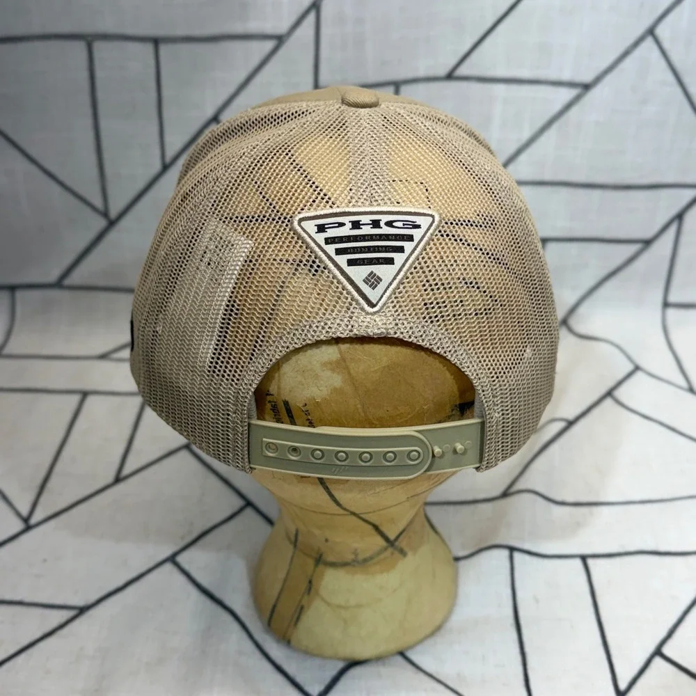 Columbia PHG Trucker Hat O/S Tan Hunting Dog Waterfowl Flag Snapback Cap