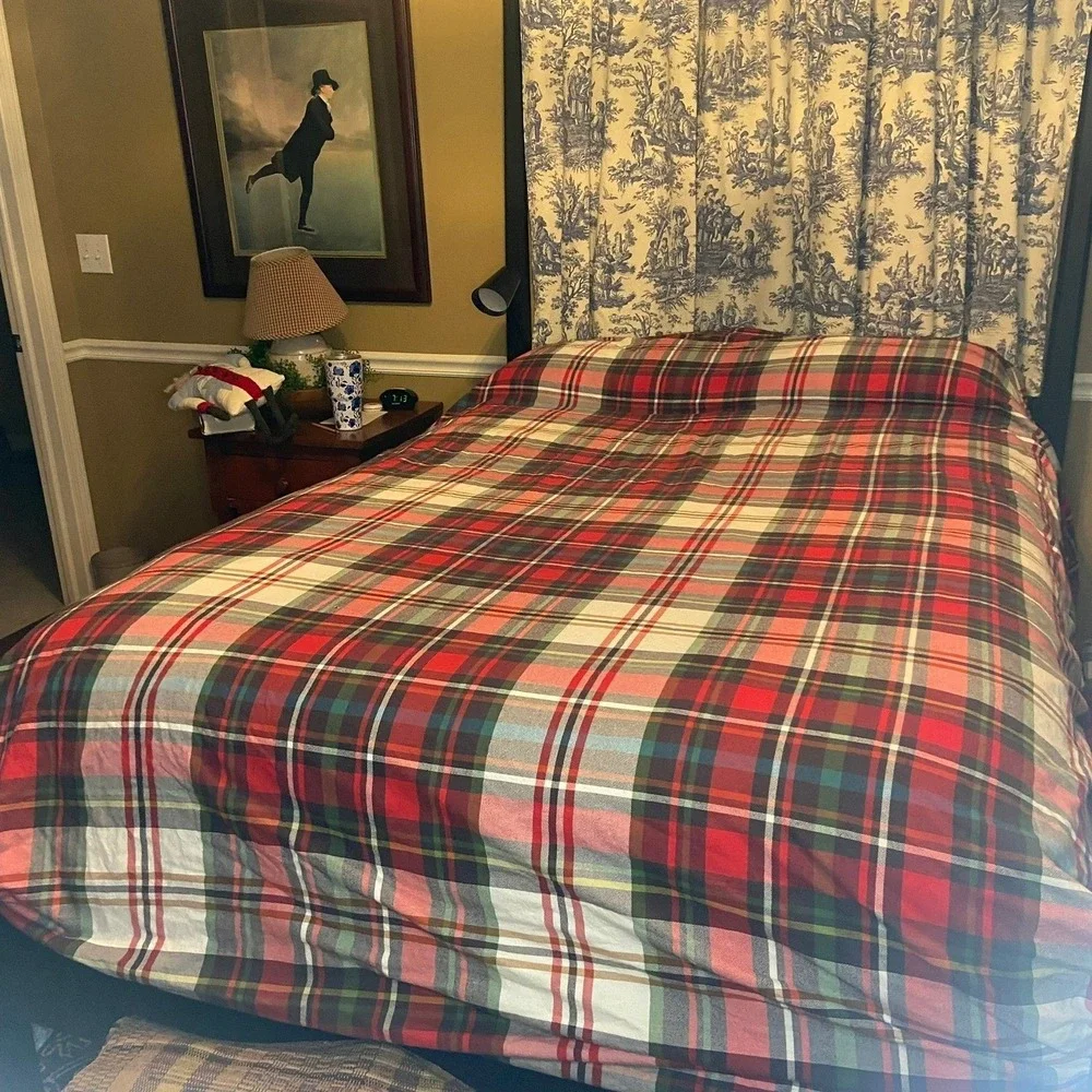 Pottery Barn *small tear