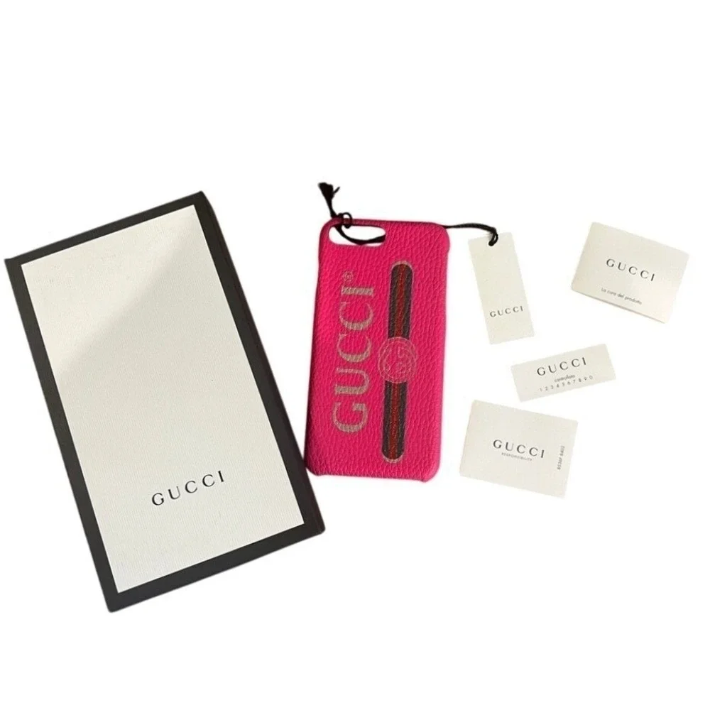 NIB Gucci IPhone Cover for XS with Paperwork Phone Case‎