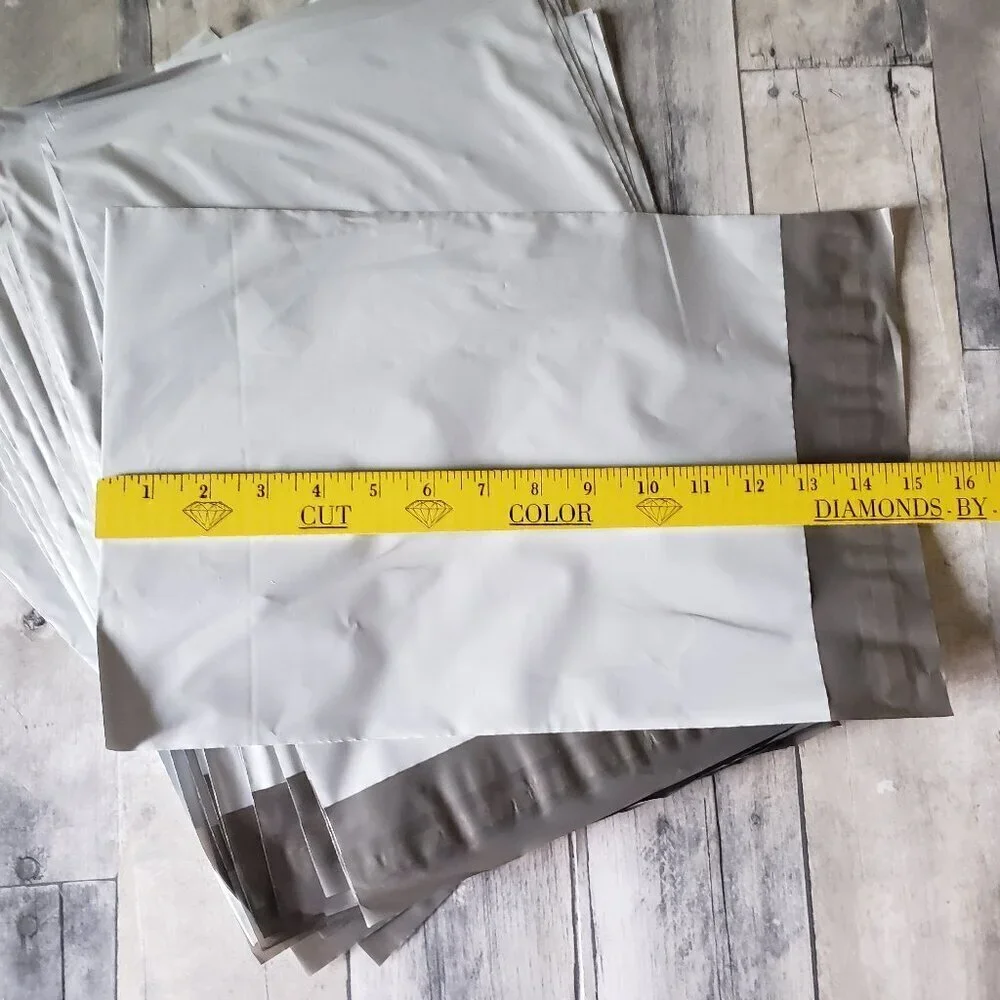 N/A poly white 50