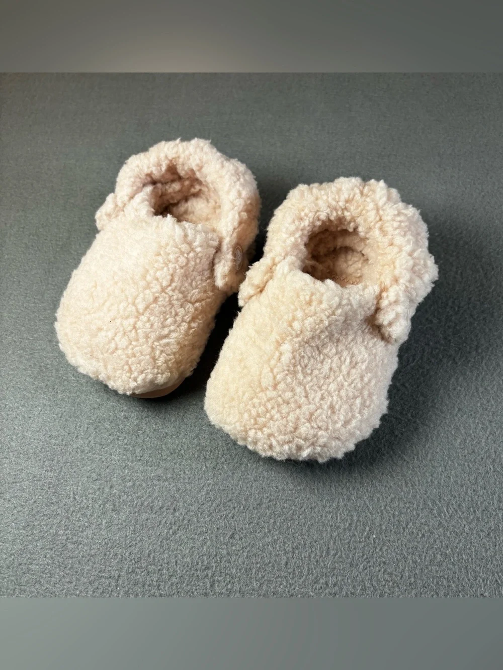 Crocs Classic Cozzzy Slipper Pink Clay toddler Size 4C
