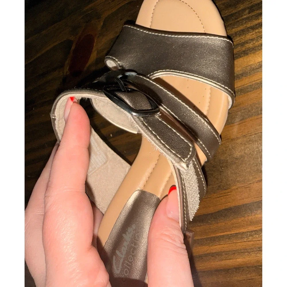 Clarks collection metallic