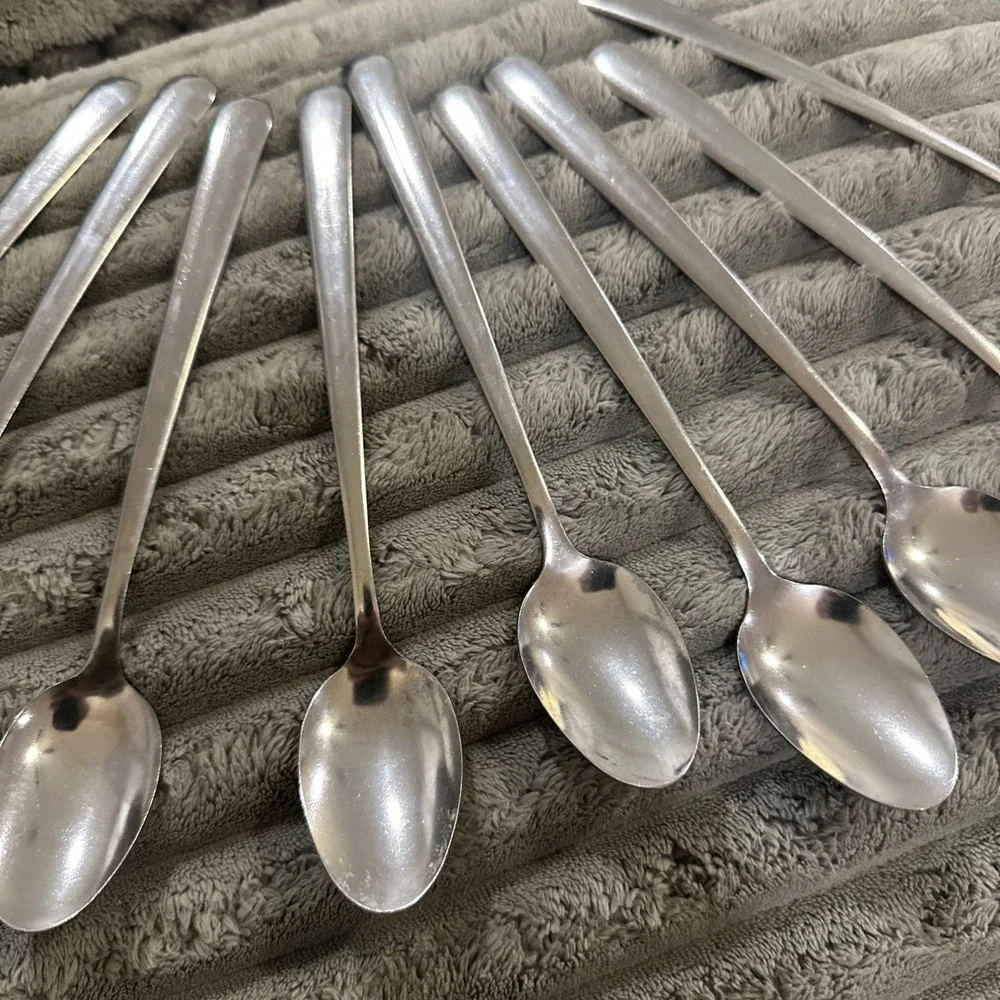 9 Teaspoons‎ Qualite 