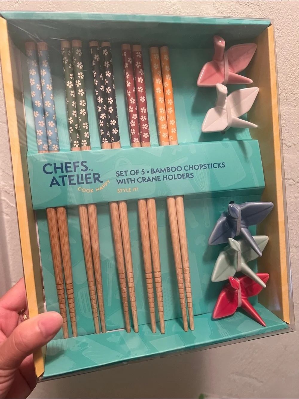 #2314**Chefs Atelier Bamboo Chopsticks Set W/ Birds Crane Holders - Multicolor