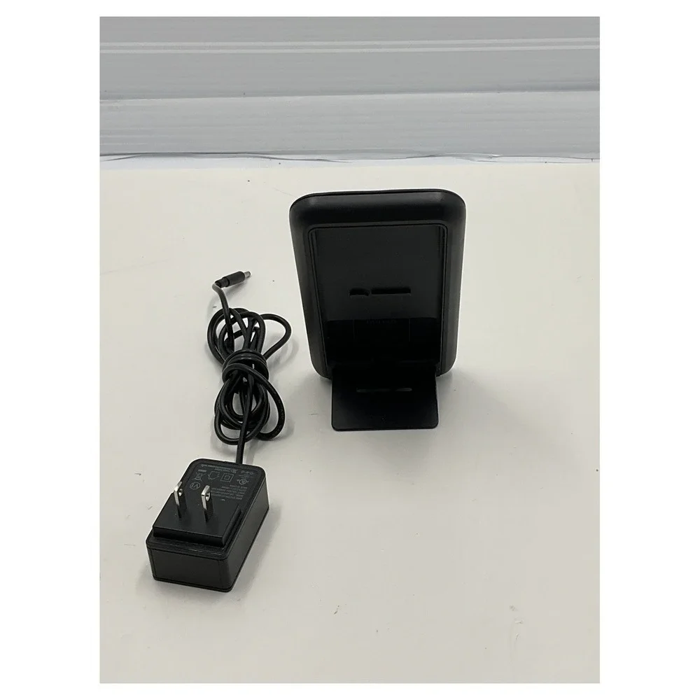 Nomad Wireless Phone Charger‎ Model NM300K00 Black