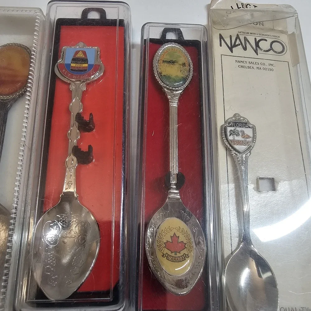Souvenir Spoon Lot Vintage‎ Florida Canada Key West New York Enamel Collectible