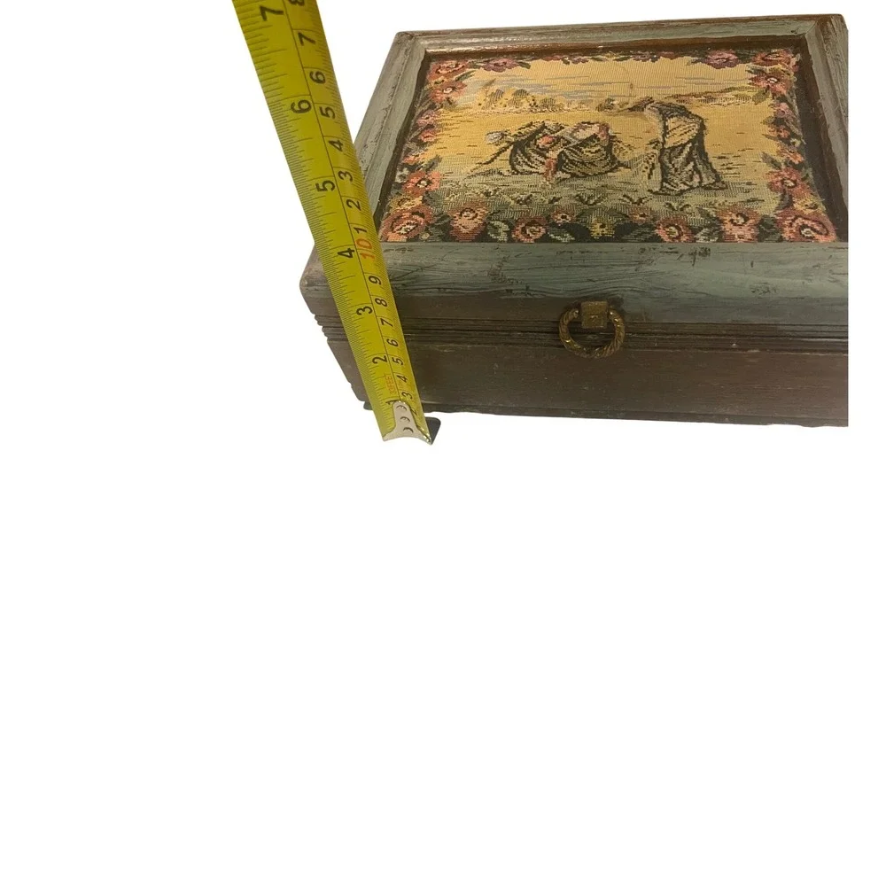 N/A vintage wooden