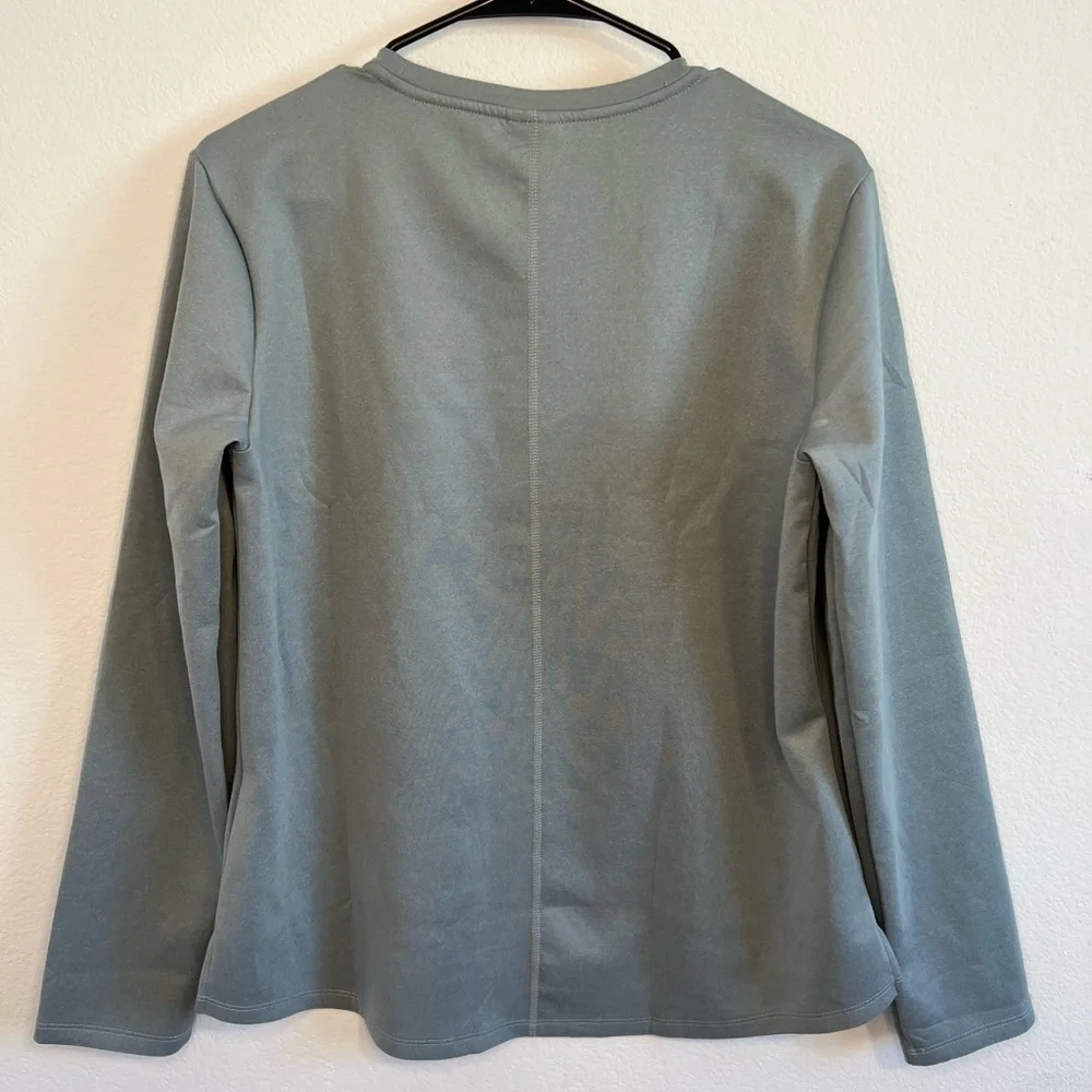 Nike women’s gray