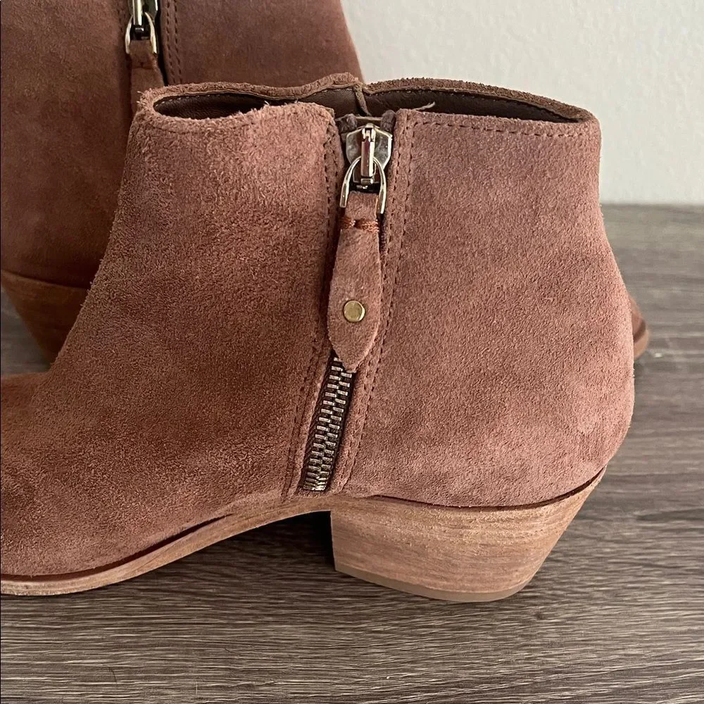 Thursday Boot Company Women's Downtown Booties in Rose Brown Oil Snuff Suede 7