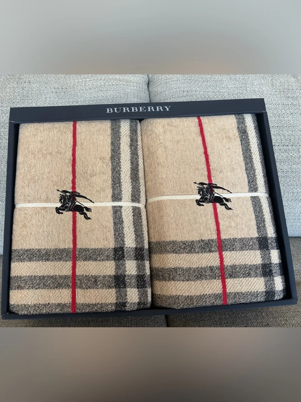 Burberry Beige Check Large Bath Towels with Red Stripe