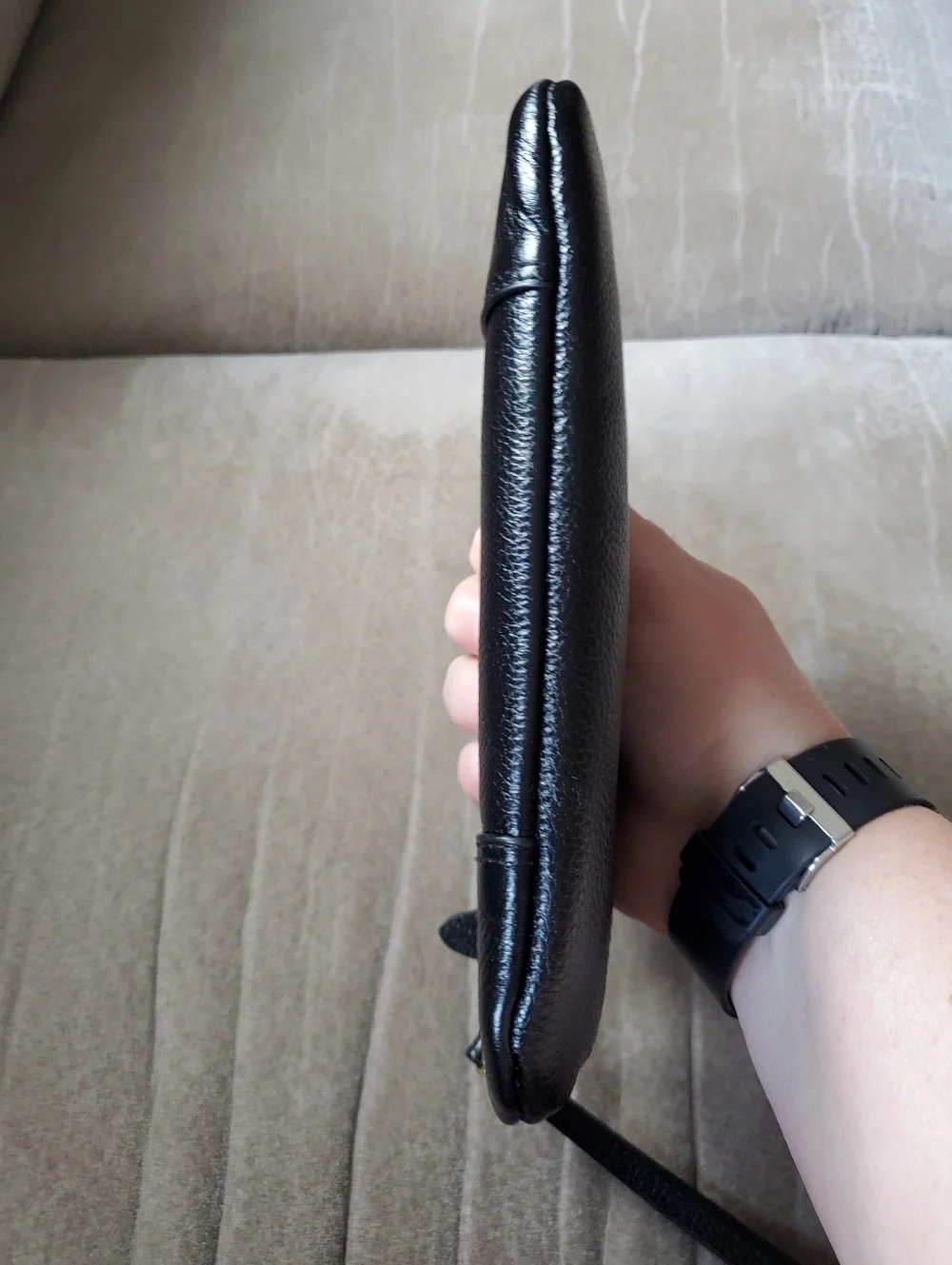 LODIS Olivia Black Italian Leather Zip Closure Wristlet Wallet