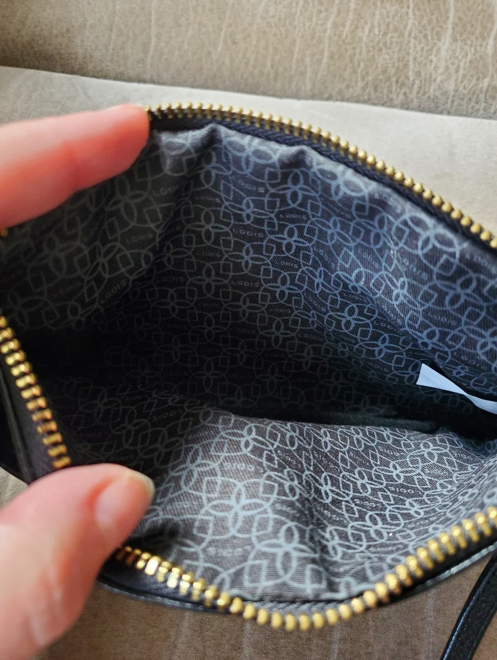 LODIS Olivia Black Italian Leather Zip Closure Wristlet Wallet