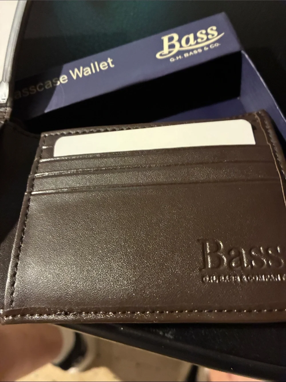 Bass slim passcase