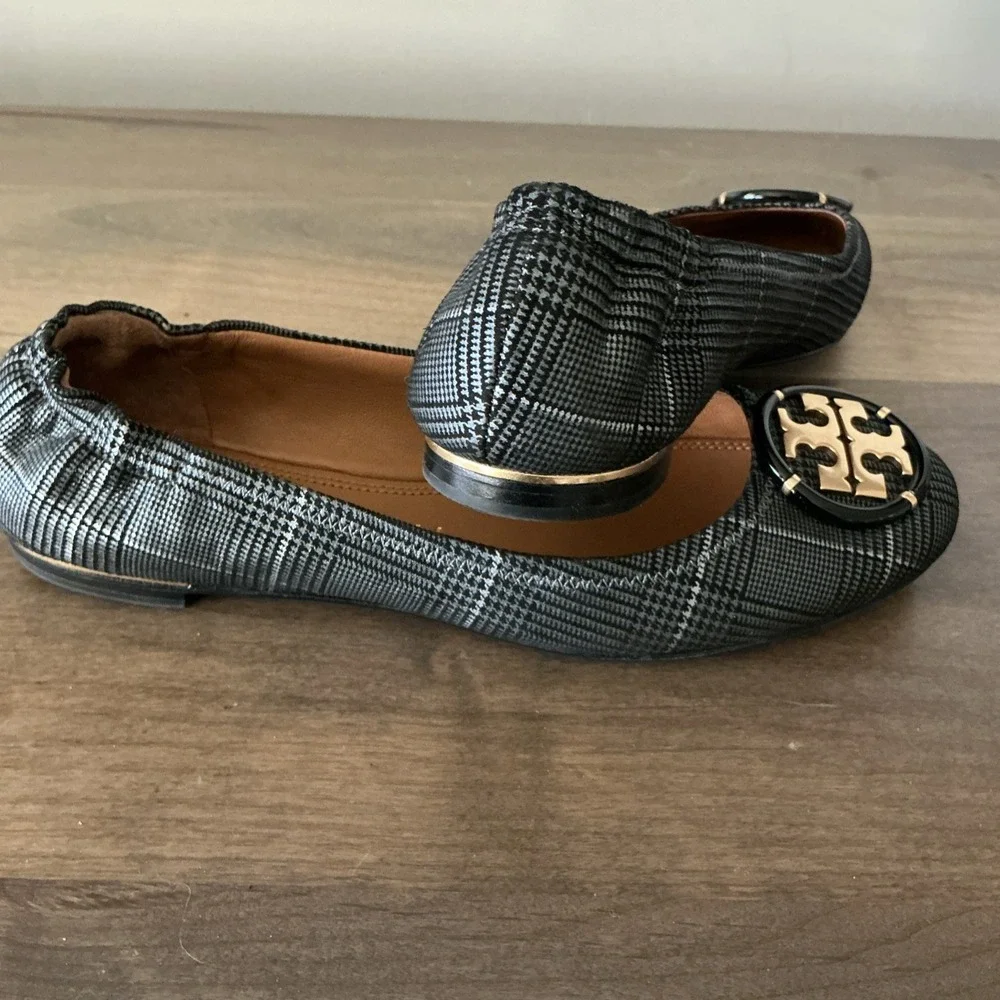 Tory Burch Multi Logo Elastic Prince Of Wales Ballet 7 EUC!