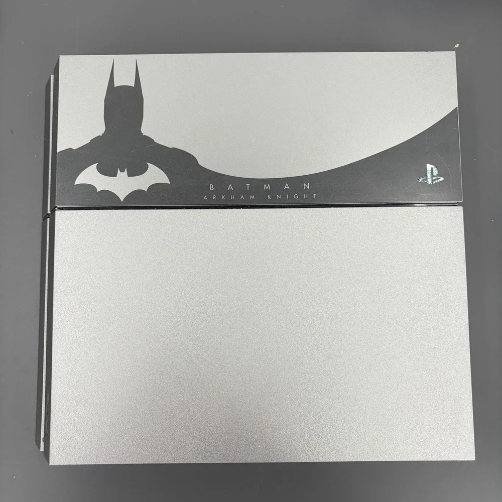 Sony PlayStation 4 PS4 Batman Arkham Knight Console CUH-1115A & Controller Games