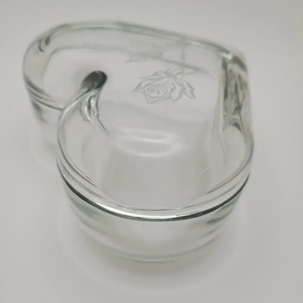 None and/or Unknown heart glass