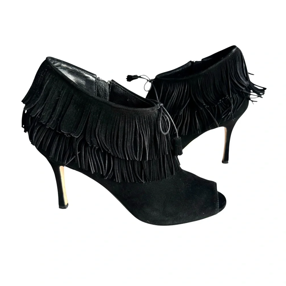 Manolo Blahnik black leather