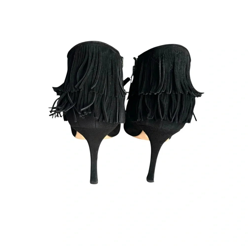 Manolo Blahnik part zoom