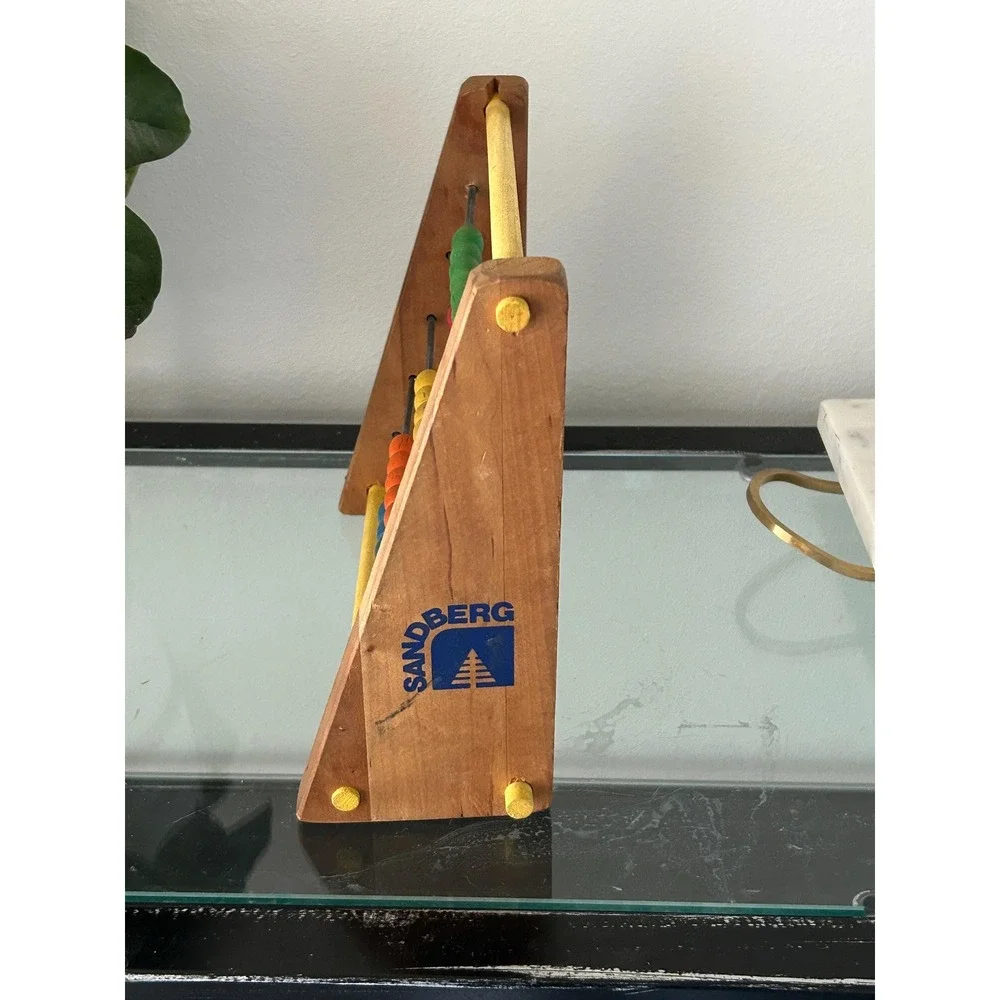 N/A wear montessori