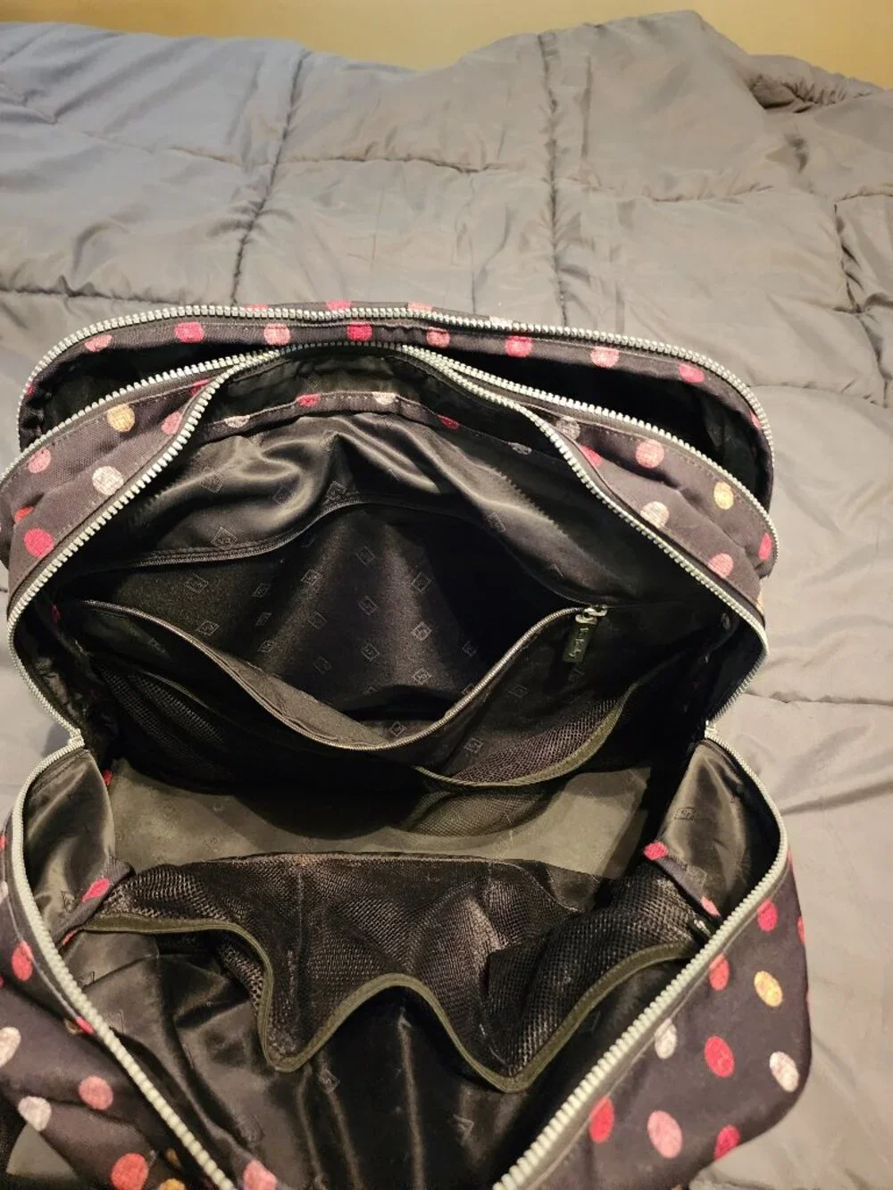 Vera Bradley large vera