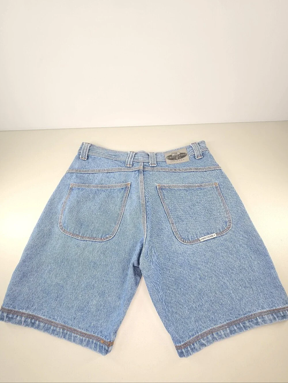 ACME vintage bilt