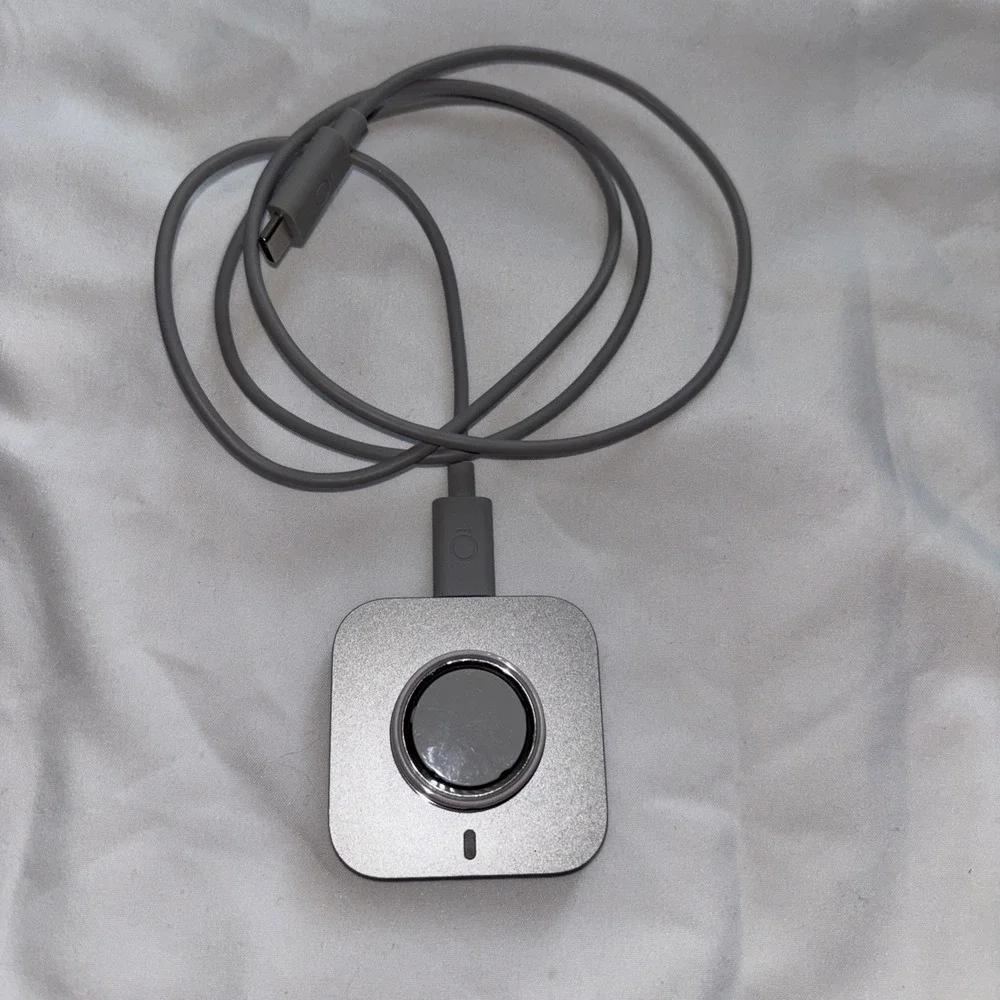 Oura Ring Gen 4 Size 11 Rose Gold With Charger - excellent condition - Unlocked