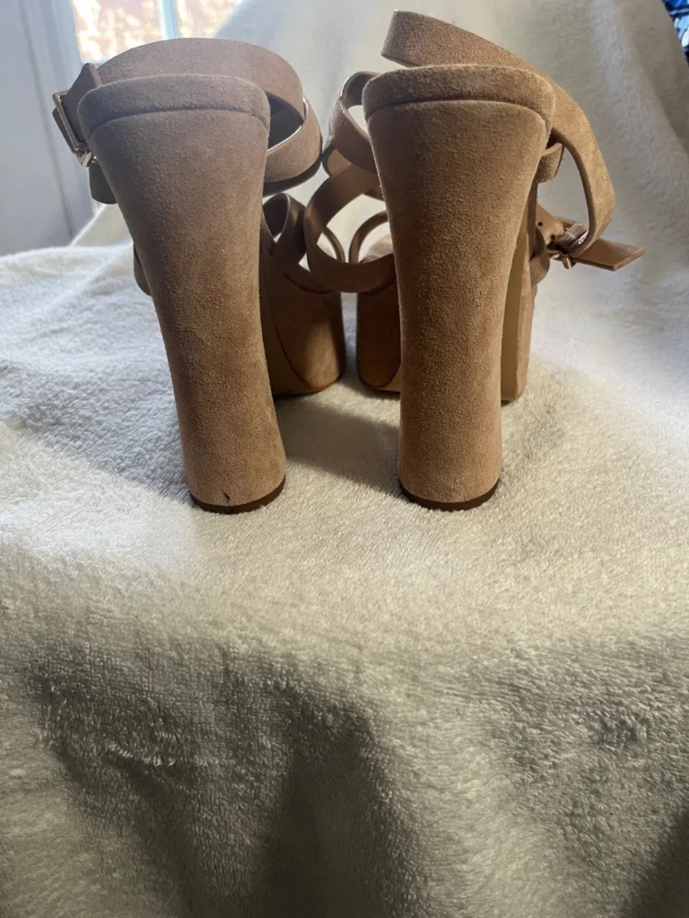 Gianni Bini sandal straps