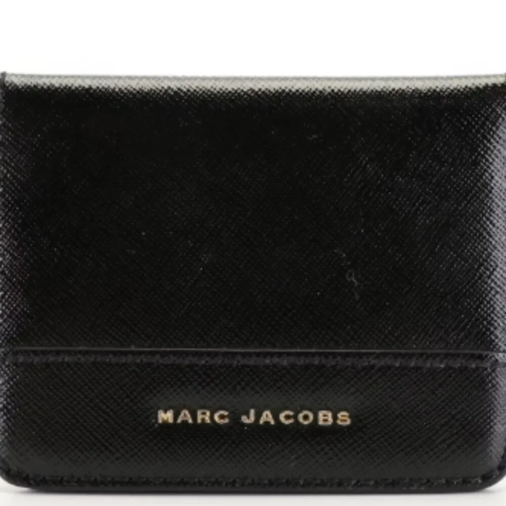 Marc Jacobs bifold wallet