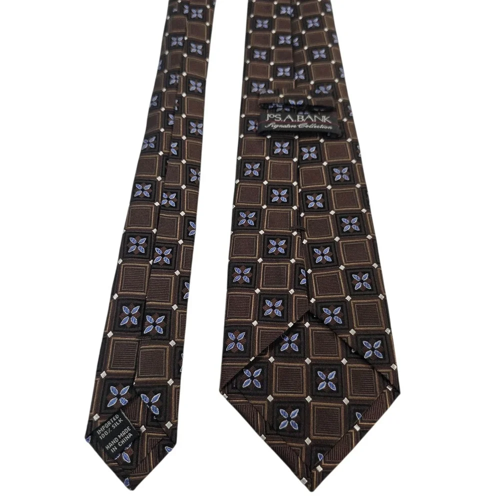 Jos. A. Bank necktie 231