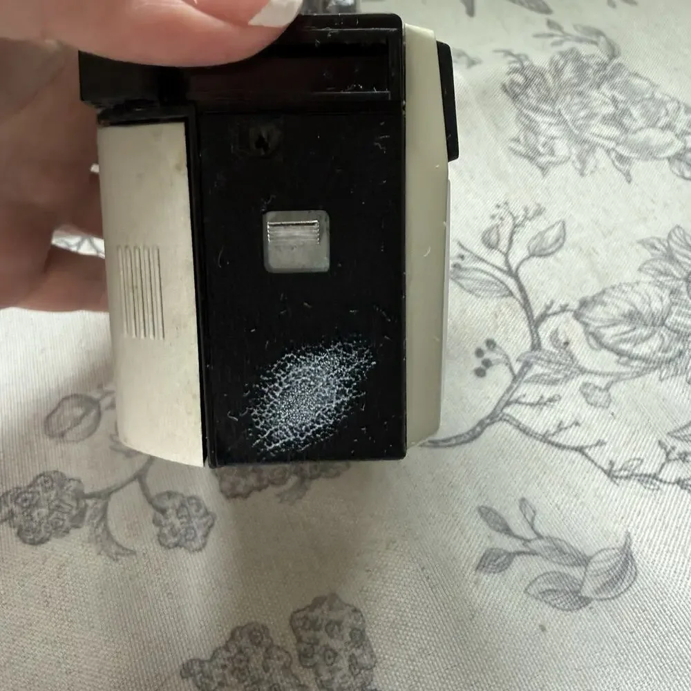 Vtg 60s Kodak Instamatic 124 Camera Leather Case Flash Cube FOR PARTS OR DISPLAY