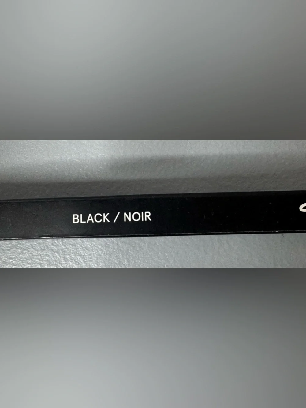 BH Cosmetics precision black