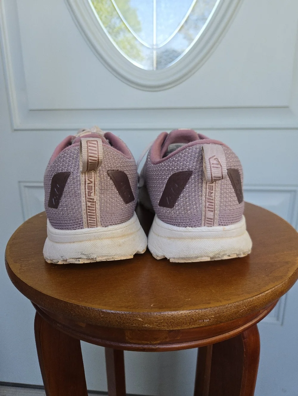 Brooks size soles