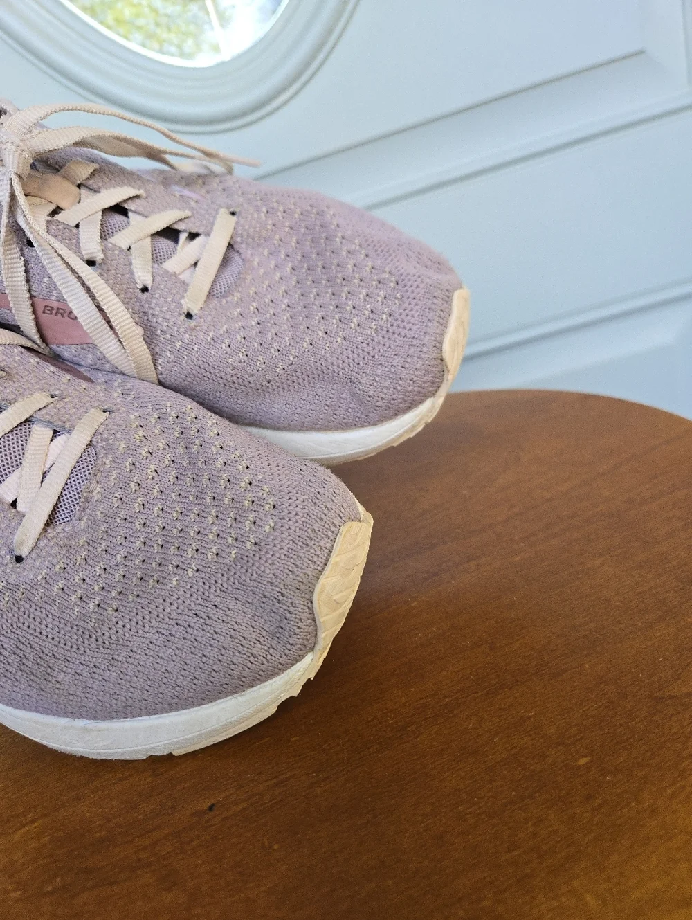 Brooks size soles