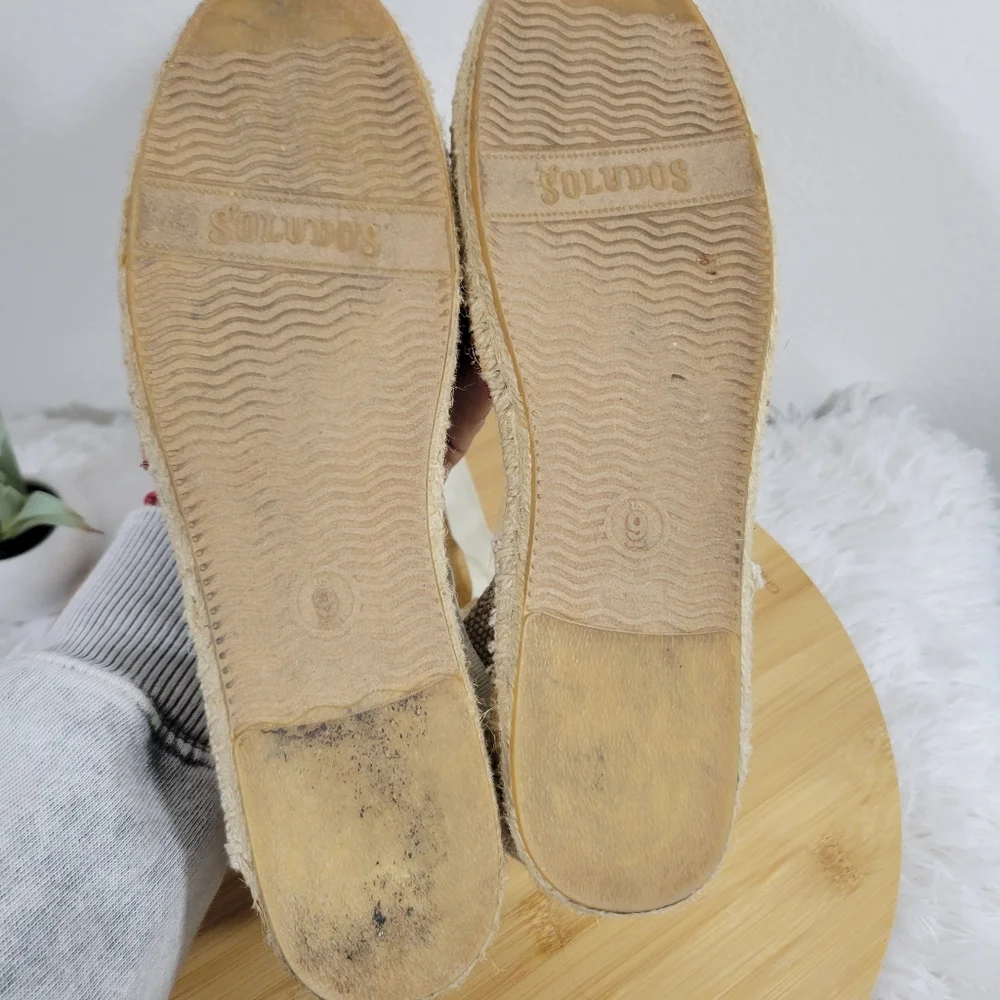 Soludos wren batik