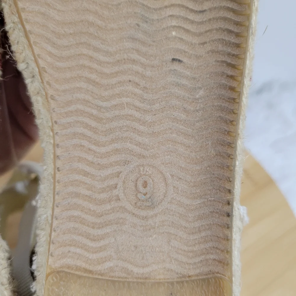 Soludos wren batik