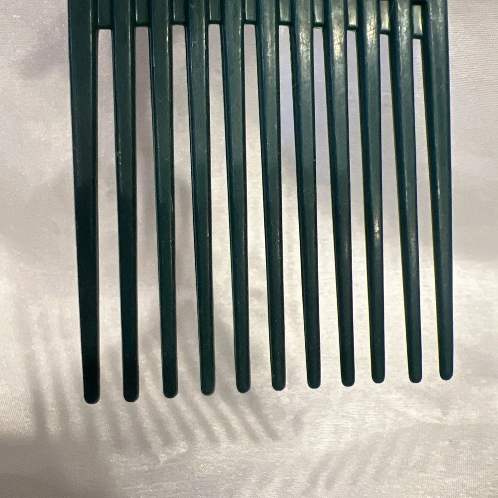 Goody Products, Inc. any plastic